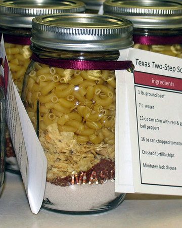 Texas 2 step jar mix soup is a super easy food mix to give as gifts are store for quick weeknight meals.