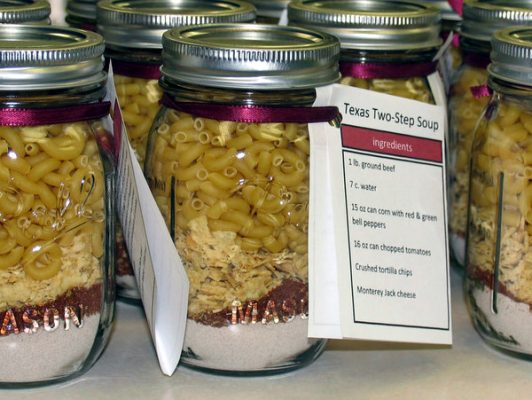 Texas 2 step jar mix soup is a super easy food mix to give as gifts are store for quick weeknight meals.