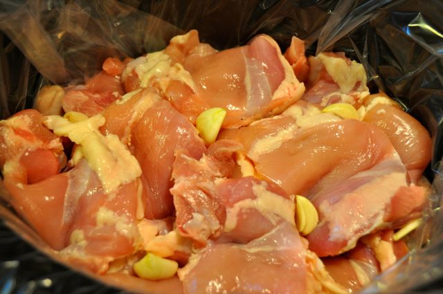 chicken things in crock pot with garlic cloves