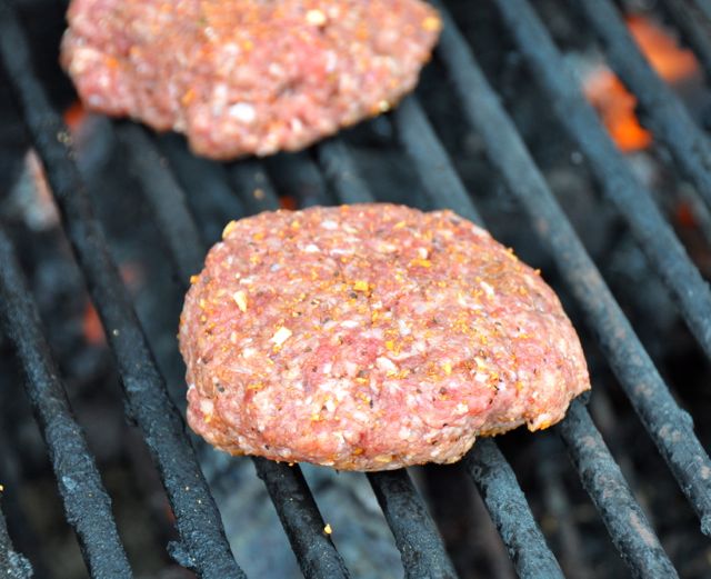 grilling beef hamburgers