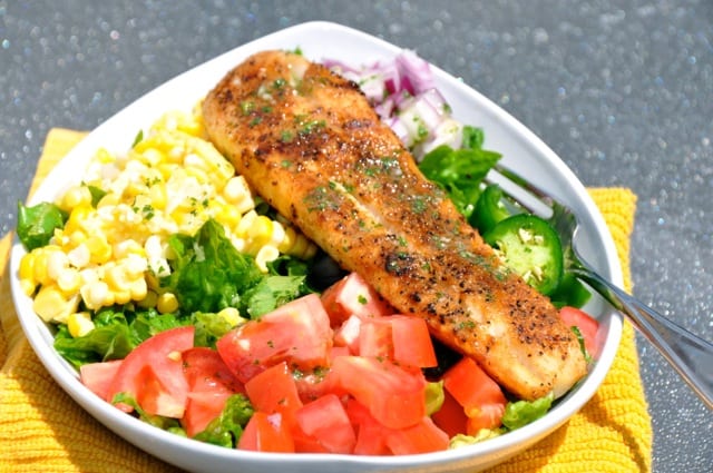 Blackened Fish Mexican Salad