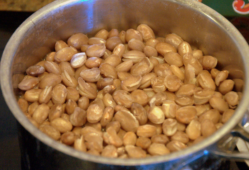 Pinto Beans that have been soaking for white chicken chili