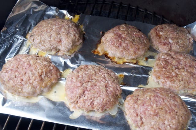 grilling bacon burgers