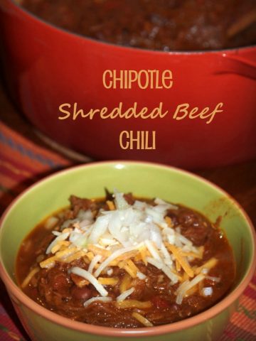 Chipotle Shredded Beef Chili. My new favorite chili recipe.