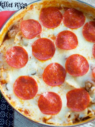 This 20-minute skillet pizza casserole is full of flavor, packed with veggies and will be a family favorite.