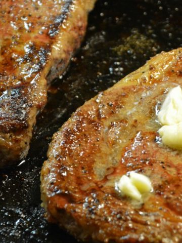 Ever wonder how to make a steak on the stove? This pan seared steak is a quick and easy way to make steak indoors.