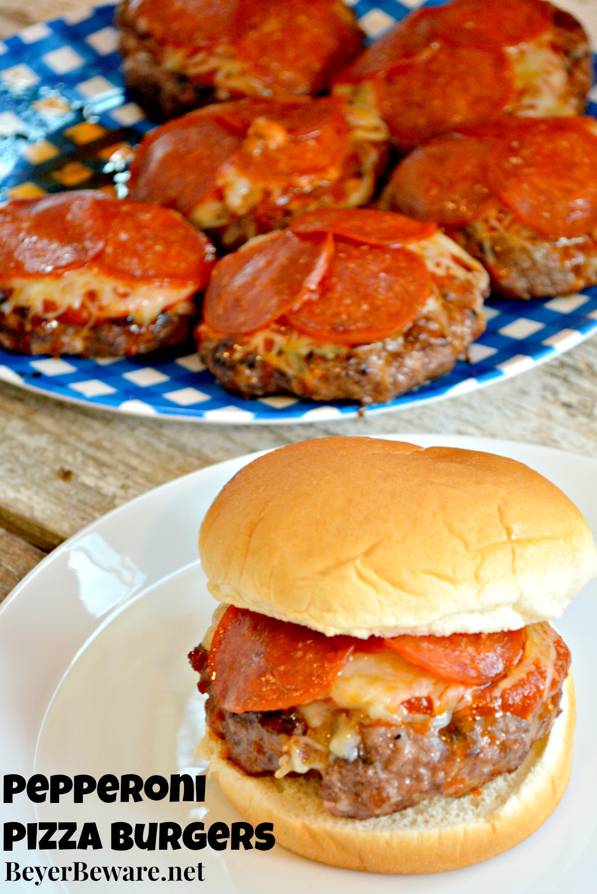 If you have a hard time choosing between burgers or pizza, these pepperoni pizza burgers will be your new favorite burger combining two All-American favorites.
