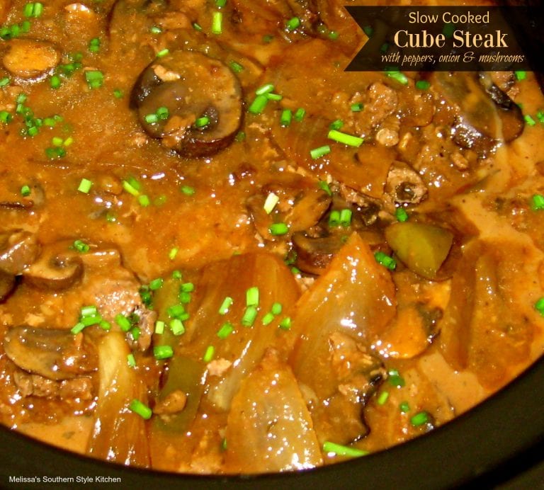 This week's Whatcha Crockin' crock pot recipes include Slow Cooker Baby Back Ribs, Crock Pot Cheesy Chicken Spaghetti, Crock Pot Corn on the Cob, Crock Pot Sweet and Sour Sausage, Slow Cooked Cube Steak with Peppers, Onions and Mushrooms, Crock Pot Low-Carb Taco Soup, Crock Pot Unsloppy Joes, and much more!