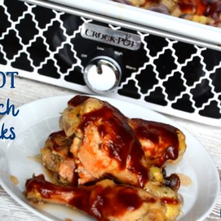 Crock Pot BBQ Ranch Chicken Legs is a simple three-ingredient chicken drumsticks recipe that cooks in the casserole crock pot in three hours. #CrockPot #ChickenRecipes #ChickenLegs