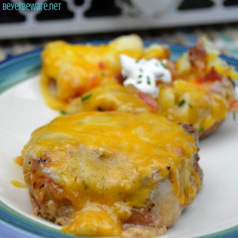 Crock Pot Cheesy Garlic and Brown Sugar Pork Chops
