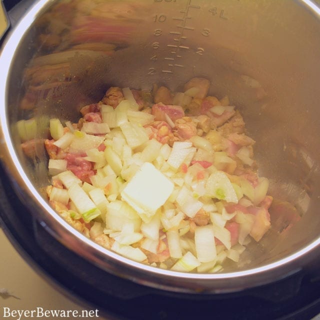 Low-Carb Instant Pot Chicken Chili - Keto Chicken Chili - Beyer Eats