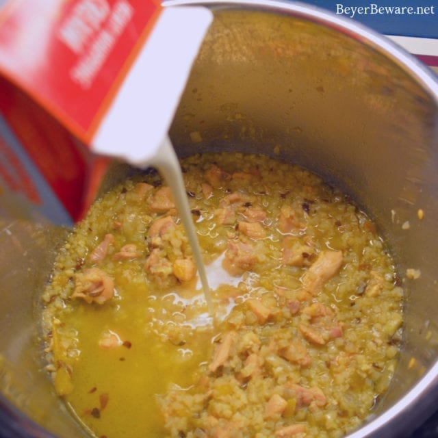 Low-Carb Instant Pot Chicken Chili - Keto Chicken Chili - Beyer Eats
