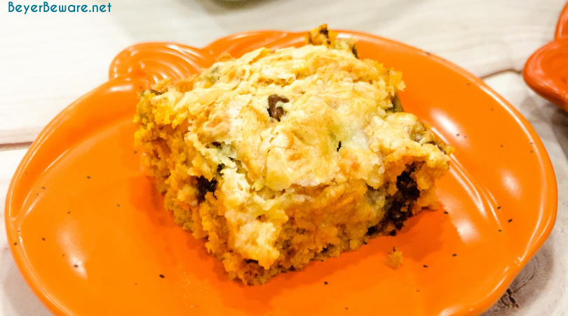 Pumpkin Chocolate Chip Earthquake Cake is the simple recipe of a three-ingredient cake with a buttery cream cheese and chocolate chip topping for the best pumpkin recipe. 