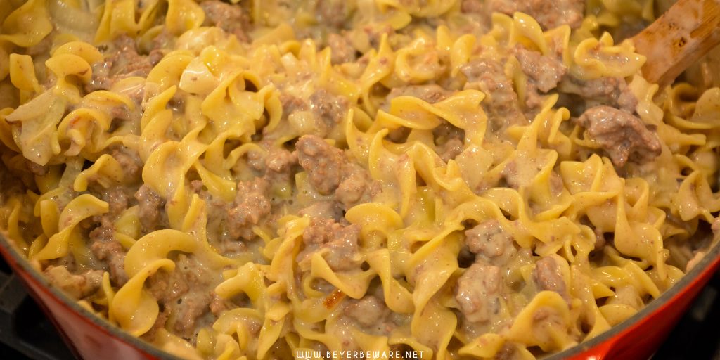 French onion ground beef casserole is an easy and hearty casserole filled with hamburger, onions, sour cream, cream of mushroom soup, noodles, and French fried onions great for a busy weeknight dinner.