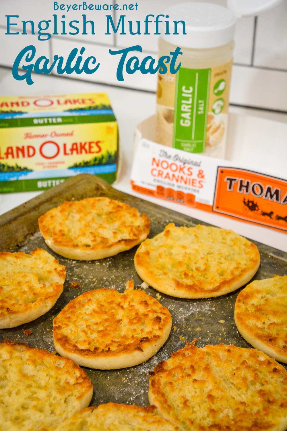 English muffin garlic toast is a crusty, buttery 3-ingredient easy homemade garlic bread that will shock people by how surprisingly good it is.