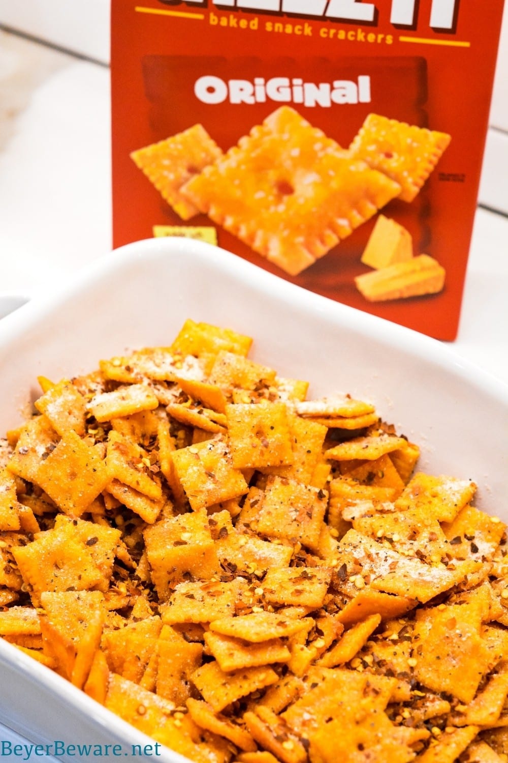 CheezIt firecrackers are your favorite cheese crackers with a buttery Italian seasoning with a little kick from red pepper flakes and baked to crispy crack snacks.