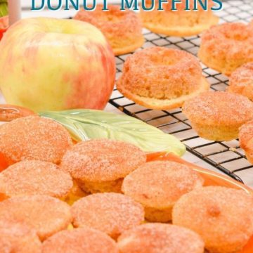 Apple Cider Donut Muffins are made with a yellow cake mix, apple cider and apple sauce to bring out the flavors in these muffins that taste just like apple cider donuts.