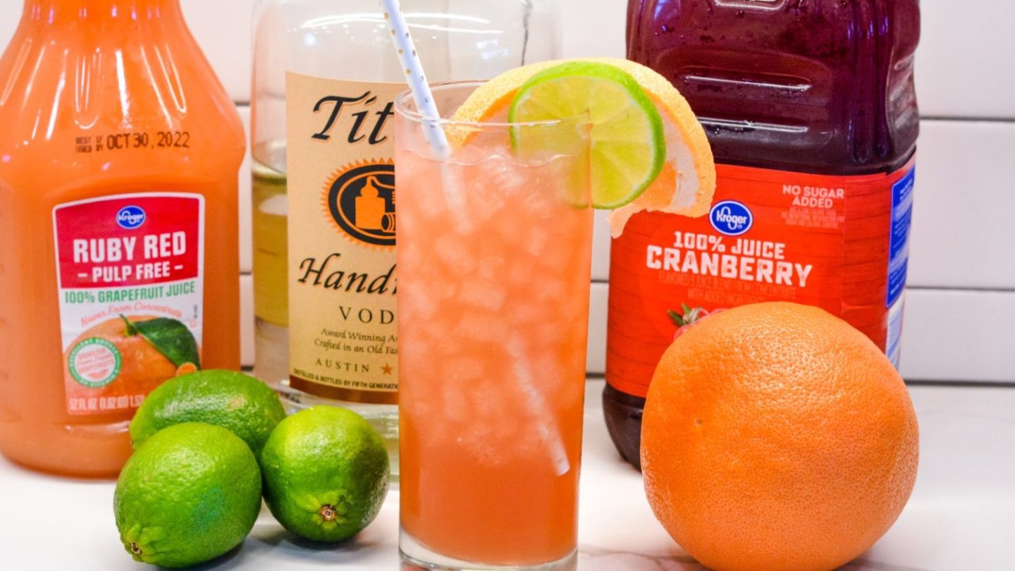 A classic cocktail made with vodka, cranberry juice, and grapefruit juice with a hint of lime for a beach inspired cocktail.