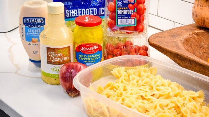 Grinder Pasta Salad Ingredients 
Pasta
Shredded Lettuce
Tomatoes
Banana Pepper Rings
Red Onion
Mayonnaise
Italian Dressing