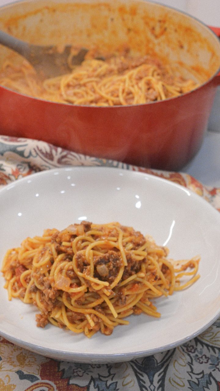 This simple yet tasty spaghetti recipe uses both spaghetti sauce and alfredo sauce while cooking the pasta in the sauce requiring just about 15 minutes from start to finish to make this TikTok Spaghetti.