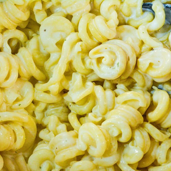 This white macaroni and cheese is a stovetop mac and cheese recipe made all in one pot with